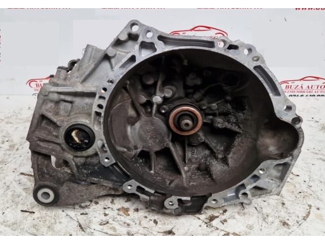 bontott TOYOTA C-HR Váltó (Mechanikus)