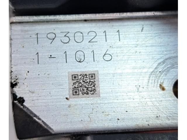 bontott TOYOTA C-HR ABS Kocka