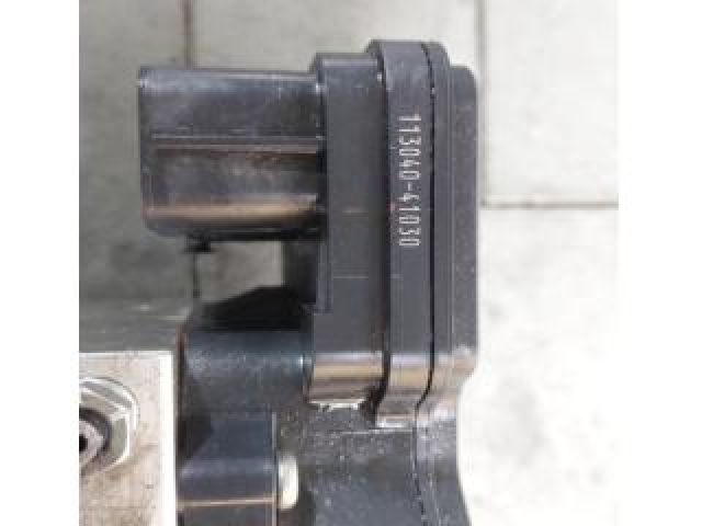 bontott TOYOTA C-HR ABS Kocka