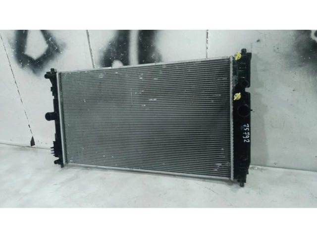 bontott TOYOTA C-HR Vízhűtő Radiátor (Nem klímás)