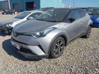 bontott TOYOTA C-HR Bal Belső Hátsó Lámpa