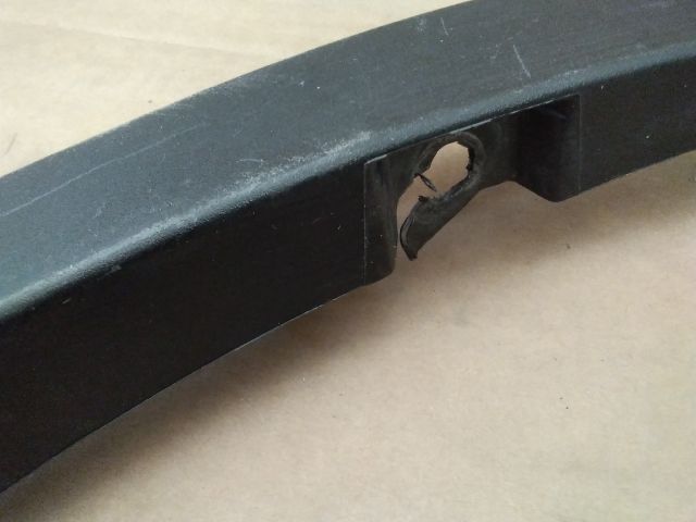 bontott TOYOTA C-HR Bal első Sárvédő Díszléc