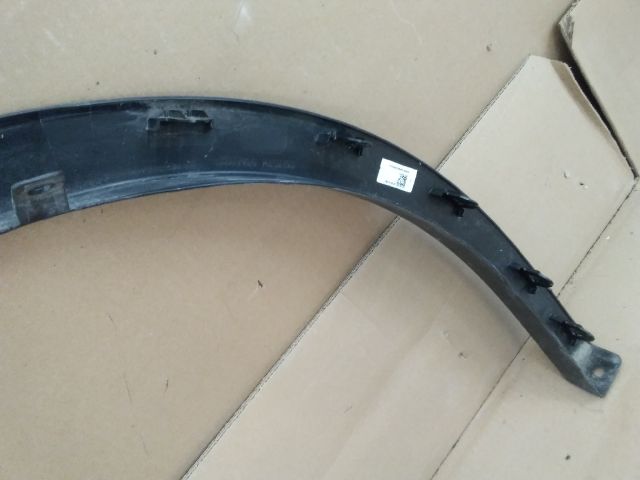 bontott TOYOTA C-HR Bal első Sárvédő Díszléc