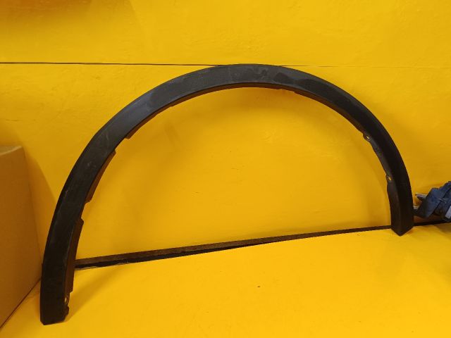 bontott TOYOTA C-HR Bal első Sárvédő Díszléc