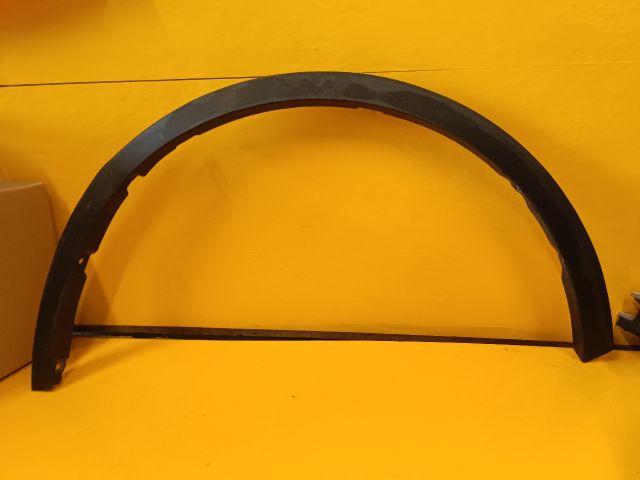 bontott TOYOTA C-HR Bal első Sárvédő Díszléc