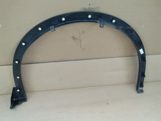 bontott TOYOTA C-HR Bal első Sárvédő Díszléc