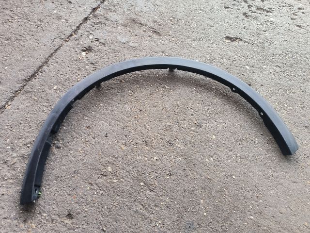 bontott TOYOTA C-HR Bal első Sárvédő Díszléc