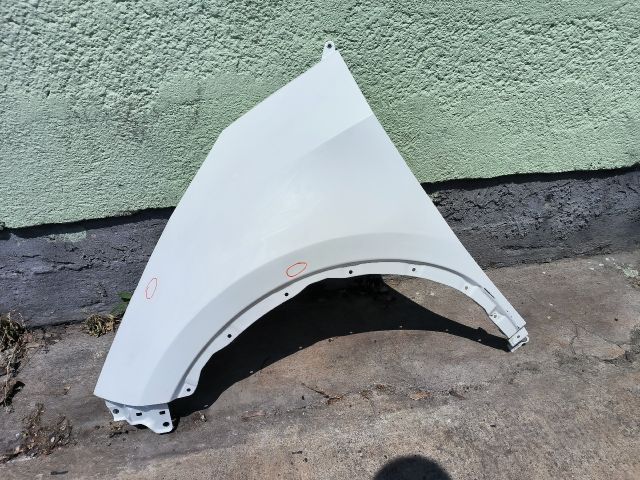 bontott TOYOTA C-HR Bal első Sárvédő