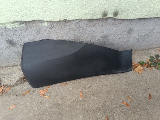 bontott TOYOTA C-HR Bal hátsó Ajtó Díszléc