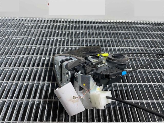 bontott TOYOTA C-HR Bal hátsó Ajtózár