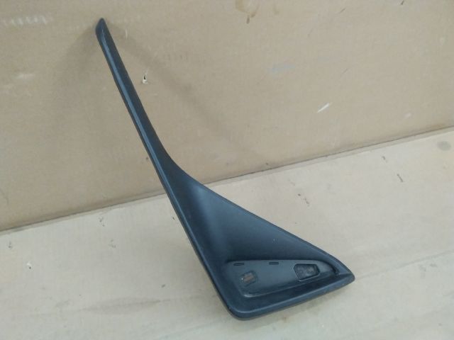 bontott TOYOTA C-HR Bal hátsó Lökhárító Díszléc