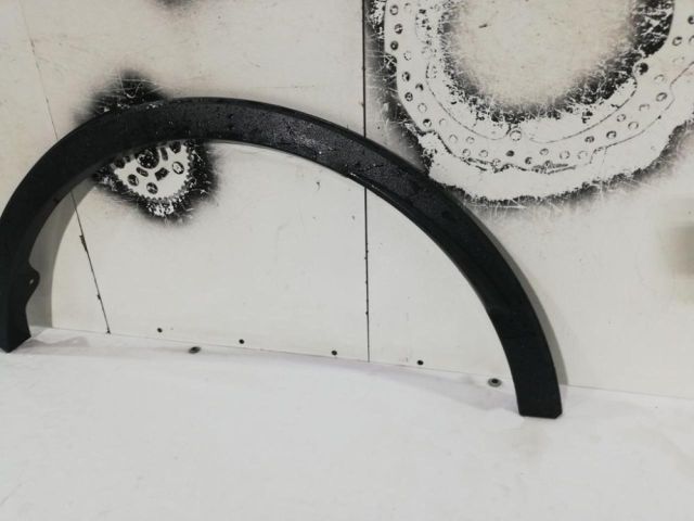 bontott TOYOTA C-HR Bal hátsó Sárvédő Szélesítő