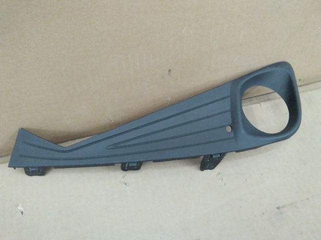 bontott TOYOTA C-HR Bal Ködlámpa Rács