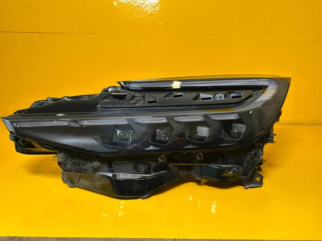 bontott TOYOTA C-HR Bal Ledes Fényszóró