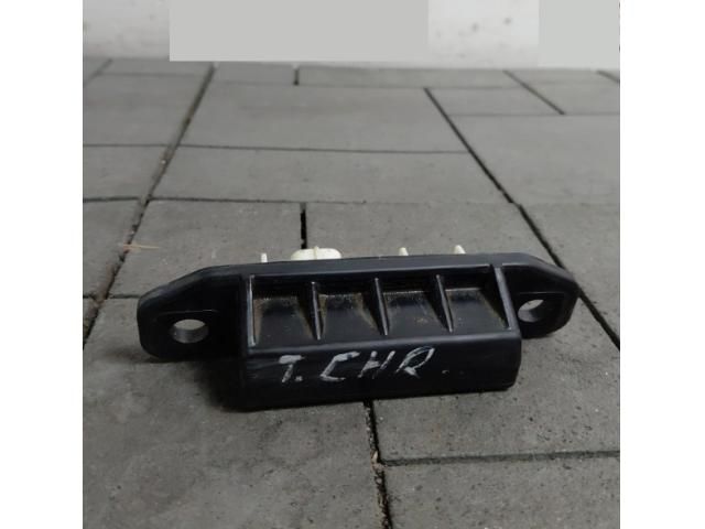 bontott TOYOTA C-HR Csomagtérajtó Kilincs