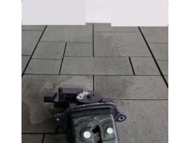 bontott TOYOTA C-HR Csomagtérajtó Zárszerkezet