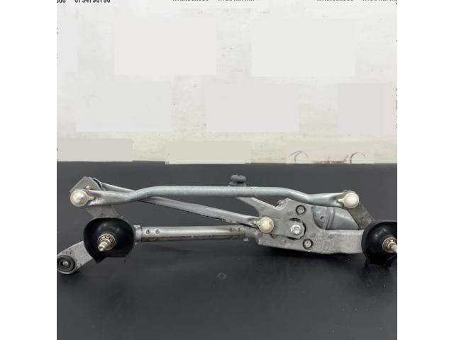 bontott TOYOTA C-HR Első Ablaktörlő Szerkezet Motorral