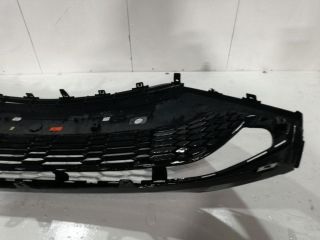 bontott TOYOTA C-HR Első Lökhárító Alsó Középső Díszrács