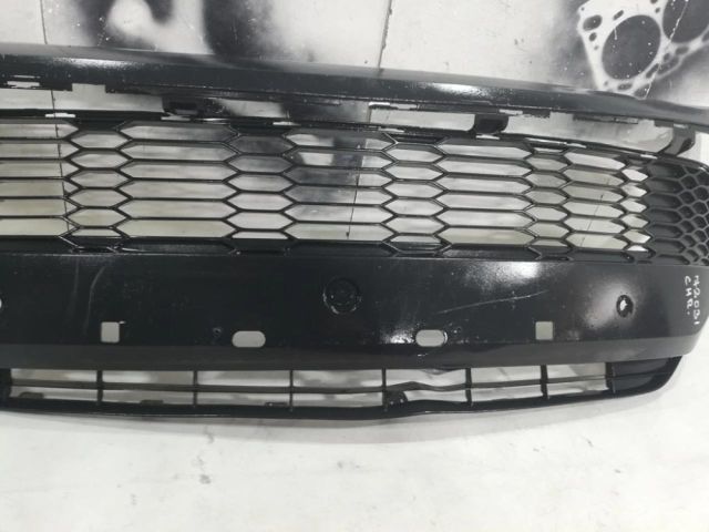 bontott TOYOTA C-HR Első Lökhárító Alsó Középső Díszrács