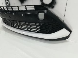 bontott TOYOTA C-HR Első Lökhárító Alsó Középső Díszrács