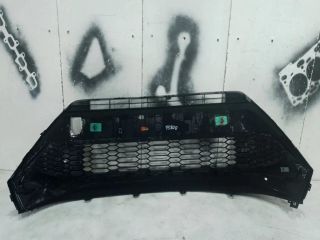 bontott TOYOTA C-HR Első Lökhárító Alsó Középső Díszrács