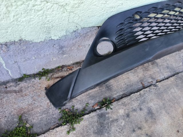 bontott TOYOTA C-HR Első Lökhárító Alsó (Műanyag)