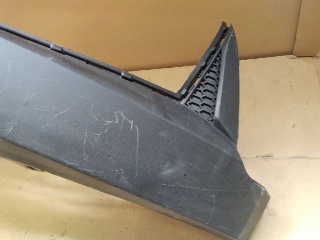 bontott TOYOTA C-HR Első Lökhárító Alsó (Műanyag)