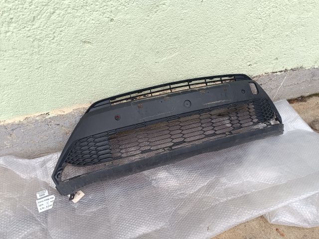 bontott TOYOTA C-HR Első Lökhárító Alsó (Műanyag)