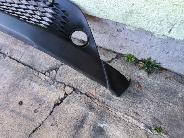 bontott TOYOTA C-HR Első Lökhárító Alsó (Műanyag)