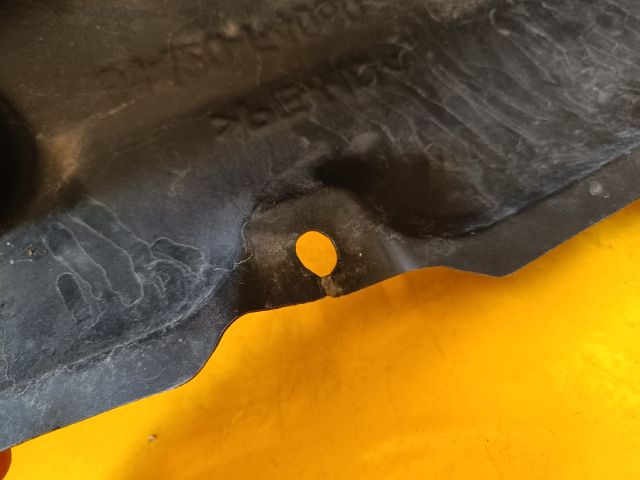 bontott TOYOTA C-HR Első Lökhárító Alsó (Műanyag)