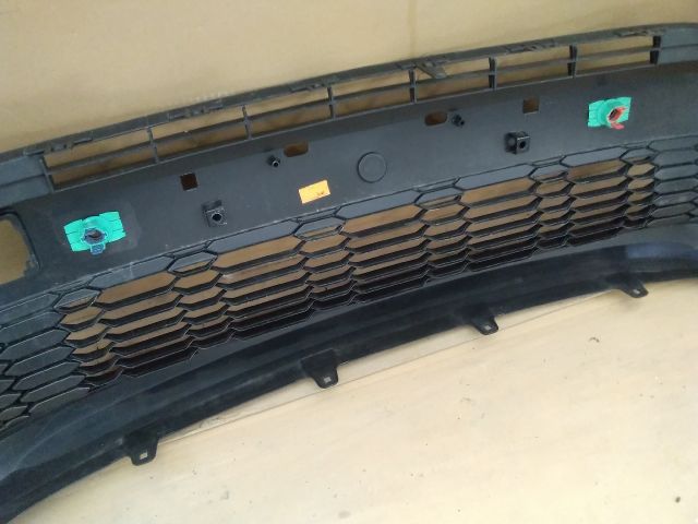 bontott TOYOTA C-HR Első Lökhárító Alsó (Műanyag)