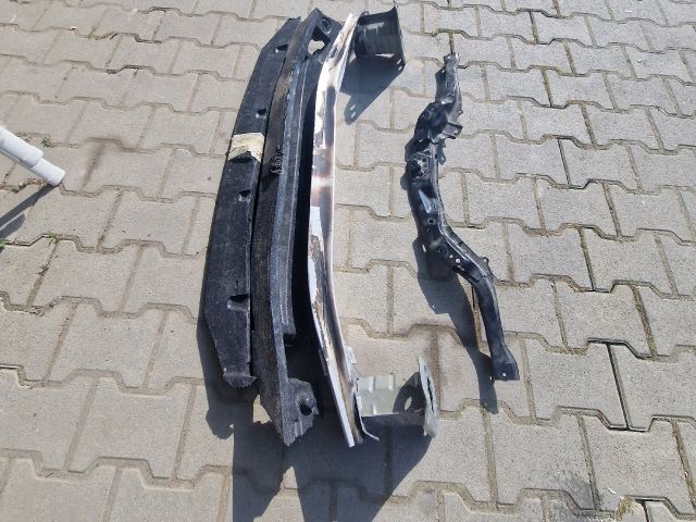 bontott TOYOTA C-HR Első Lökhárító Merevítő (Fém)