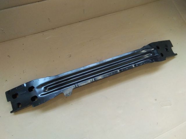 bontott TOYOTA C-HR Első Lökhárító Merevítő (Fém)