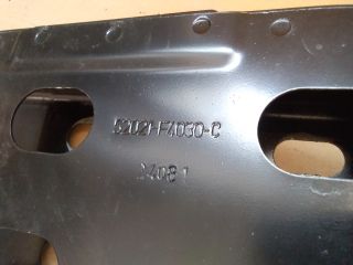 bontott TOYOTA C-HR Első Lökhárító Merevítő (Fém)