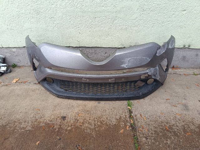 bontott TOYOTA C-HR Első Lökhárító (Részeivel)