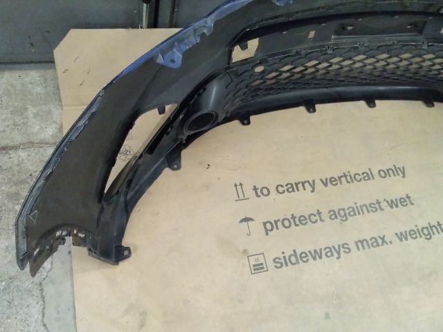 bontott TOYOTA C-HR Első Lökhárító (Üresen)