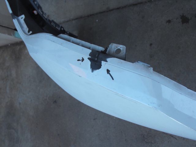 bontott TOYOTA C-HR Első Lökhárító (Üresen)