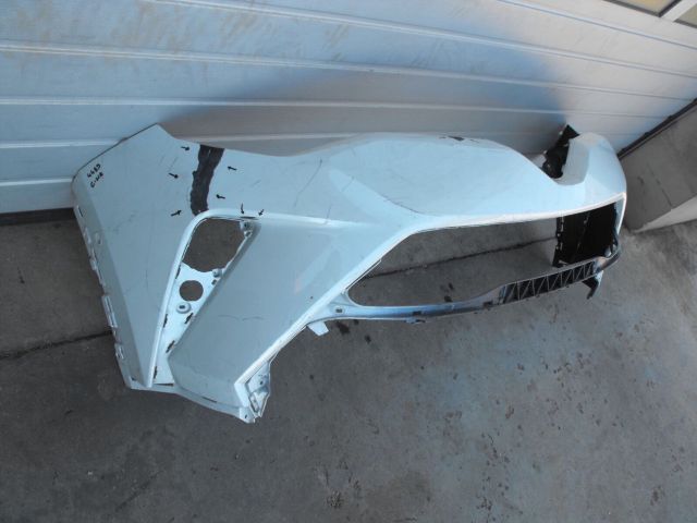 bontott TOYOTA C-HR Első Lökhárító (Üresen)