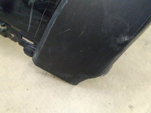 bontott TOYOTA C-HR Első Lökhárító (Üresen)