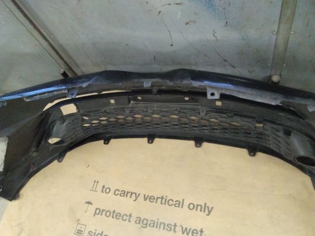 bontott TOYOTA C-HR Első Lökhárító (Üresen)