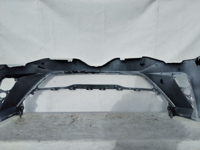 bontott TOYOTA C-HR Első Lökhárító (Üresen)