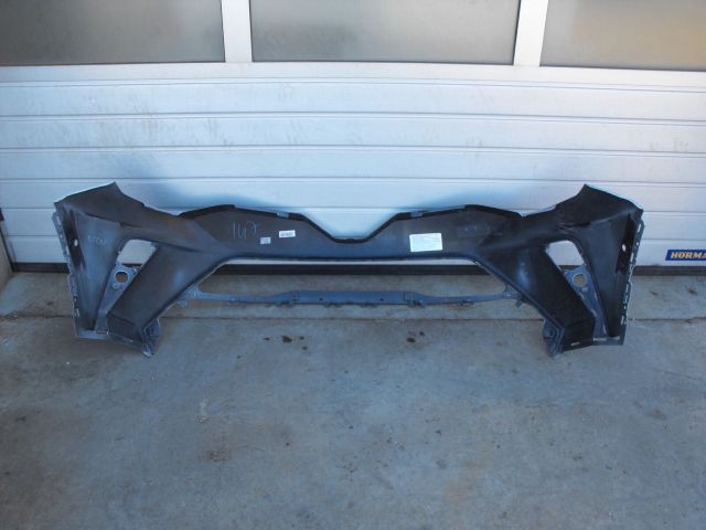 bontott TOYOTA C-HR Első Lökhárító (Üresen)