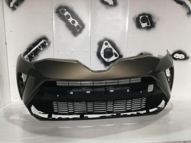 bontott TOYOTA C-HR Első Lökhárító (Üresen)