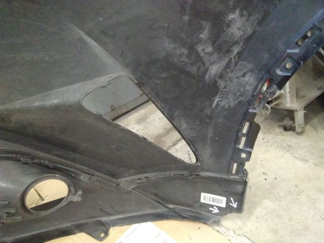 bontott TOYOTA C-HR Első Lökhárító (Üresen)