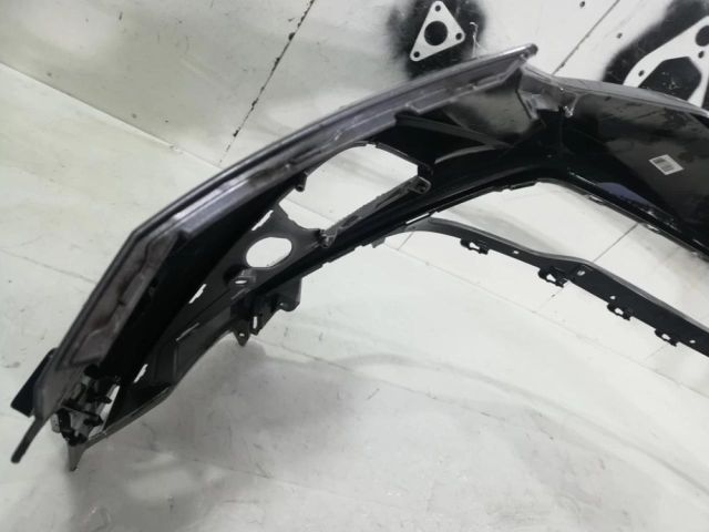 bontott TOYOTA C-HR Első Lökhárító (Üresen)