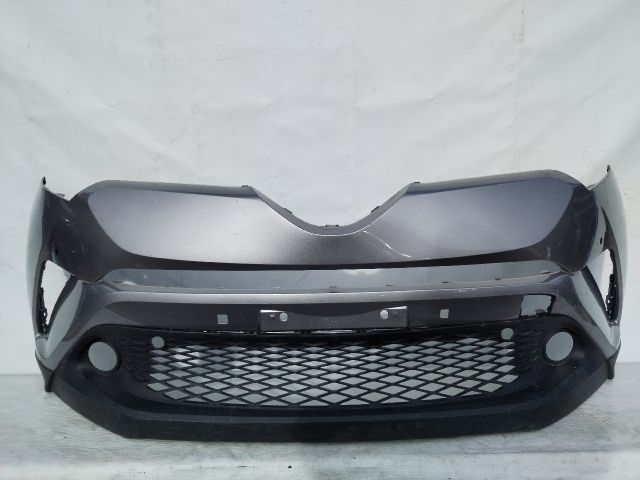 bontott TOYOTA C-HR Első Lökhárító (Üresen)