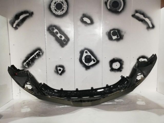 bontott TOYOTA C-HR Első Lökhárító (Üresen)