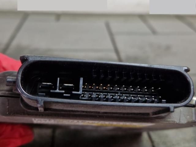 bontott TOYOTA C-HR Fényszóró Elektronika