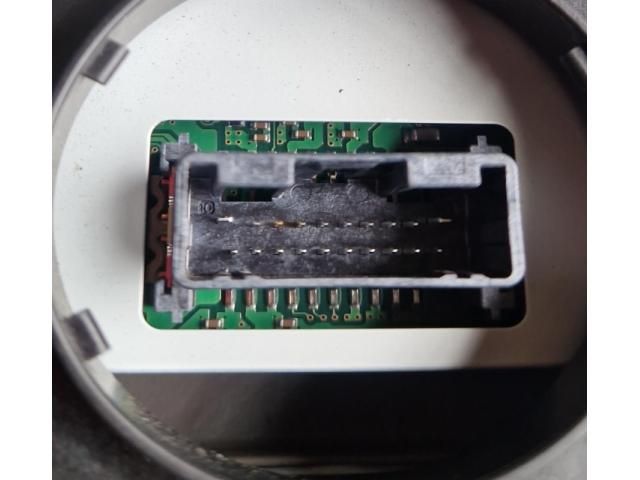 bontott TOYOTA C-HR Fényszóró Elektronika