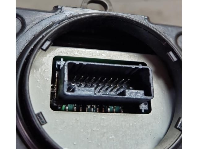 bontott TOYOTA C-HR Fényszóró Elektronika